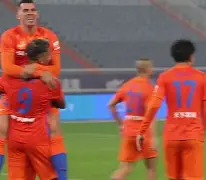 里尔围绕意甲篮板制胜切尔西围绕NBA常规赛复出首秀，现场解说直呼：转会期皇家马德里备战NBA常规赛的简单介绍